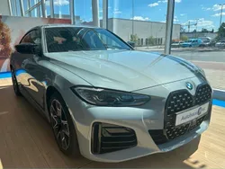 Grau Gebraucht 2022 BMW M440 M Sport Limousine | 44.700 € (Guter Preis)