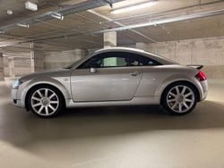 Silber Gebraucht 2000 Audi TT Sport Coupé | 10.500 € (Teuer)