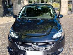 Schwarz Gebraucht 2017 Opel Corsa Color Edition Kleinwagen | 9.999 € (Fairer Preis)