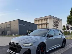 Grün Gebraucht 2021 Audi RS6 Performance Kombi | 84.000 €