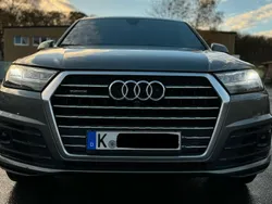 Grau Gebraucht 2017 Audi Q7 S-line plus SUV | 34.000 € (Guter Preis)