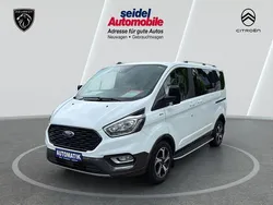 Weiß Gebraucht 2022 Ford Transit Tourneo Active Van / Kleinbus | 41.055 €