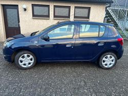 Blau Gebraucht 2015 Dacia Sandero Kleinwagen | 4.999 € (Guter Preis)