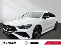 Weiß Gebraucht 2024 Mercedes CLA200 Shooting Brake AMG Kombi | 32.589 €