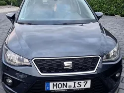 Gebraucht 2020 Seat Arona Style SUV | 10.900 €