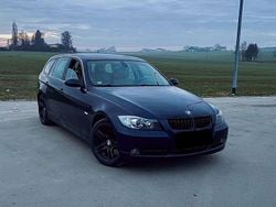 Schwarz Gebraucht 2008 BMW 325 Kombi | 3.190 € (Guter Preis)