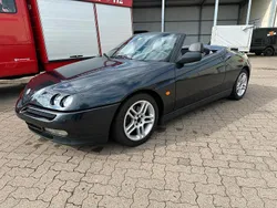 Schwarz Gebraucht 1996 Alfa Romeo Spider Cabrio | 2.525 € (Superpreis)