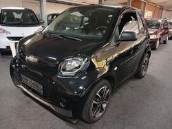 Schwarz Gebraucht 2021 Smart ForTwo Electric Drive Cabrio | 10.650 € (Guter Preis)