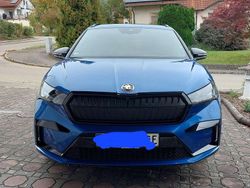 Blau Gebraucht 2023 Skoda Enyaq iV SportLine SUV | 39.999 € (Etwas zu teuer)