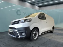 Weiß Gebraucht 2022 Toyota Proace Van | 27.390 € (Fairer Preis)