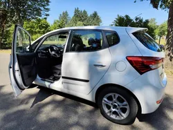 Weiß Gebraucht 2012 Hyundai ix20 Edition Van / Kleinbus | 6.500 € (Guter Preis)