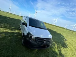 Weiß Gebraucht 2019 Mercedes Vito Van / Kleinbus | 23.500 € (Teuer)