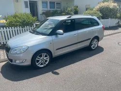 Silber Gebraucht 2011 Skoda Fabia SportLine Kombi | 4.600 € (Fairer Preis)