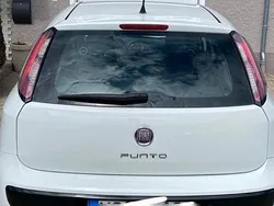 Weiß Gebraucht 2011 Fiat Grande Punto Kleinwagen | 2.300 € (Fairer Preis)