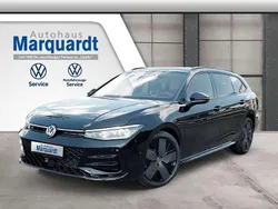 Grenadillschwarz Neu 2025 VW Passat R-line Kombi | 48.990 € (Superpreis)