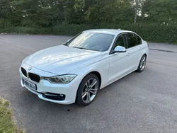 Weiß Gebraucht 2012 BMW 320 Sport Line Limousine | 12.499 € (Fairer Preis)