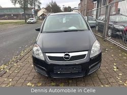 Schwarz Gebraucht 2005 Opel Zafira Edition Van / Kleinbus | 4.990 € (Teuer)