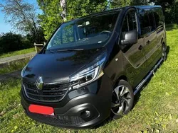Schwarz Gebraucht 2021 Renault Trafic Life Van | 33.900 € (Fairer Preis)