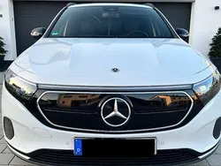 Weiß Gebraucht 2022 Mercedes EQA250 Advanced SUV | 31.300 € (Guter Preis)