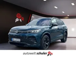 Nightshade blue metallic Gebraucht 2024 VW Tiguan R-line SUV | 53.990 € (Superpreis)