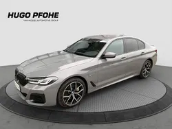 Berninagrau bernsteineffekt metalli Gebraucht 2022 BMW 545e M Sport Limousine | 44.989 € (Superpreis)