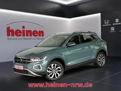 Blau Gebraucht 2023 VW T-Roc Style SUV | 25.899 € (Guter Preis)