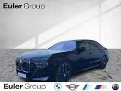 Schwarz Gebraucht 2024 BMW 740 M Sport Limousine | 92.989 € (Guter Preis)