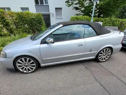Silber Gebraucht 2005 Opel Astra Cabriolet Edition Cabrio | 2.500 € (Fairer Preis)