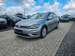 Silber Gebraucht 2018 VW Golf VII Comfortline Kombi | 13.650 € (Fairer Preis)