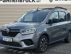 Grau (stahlgrau metallic (grau)) Gebraucht 2025 Renault Kangoo Techno Van / Kleinbus | 33.025 € (Fairer Preis)