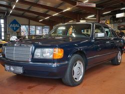 Blau Gebraucht 1990 Mercedes 300 SE Limousine | 14.990 €