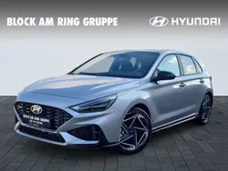 Shimmering silver, innenraum Neu 2025 Hyundai i30 N Line Limousine | 27.490 € (Fairer Preis)