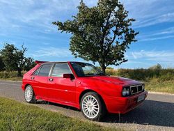 Rot Gebraucht 1993 Lancia Delta Kleinwagen | 39.000 €