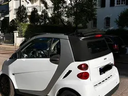 Weiß Gebraucht 2007 Smart ForTwo Cabrio Cabrio | 3.850 € (Fairer Preis)