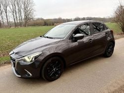 Grau Gebraucht 2018 Mazda 2 Edition Limousine | 11.399 € (Fairer Preis)