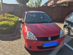 Rot Gebraucht 2009 Renault Clio II Campus Limousine | 1.400 € (Guter Preis)