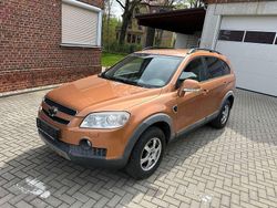 Zest brown (metallic) Gebraucht 2009 Chevrolet Captiva LT SUV | 4.300 € (Fairer Preis)