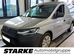 Silber (reflexsilber metallic) Gebraucht 2021 VW Caddy Maxi Basis Van / Kleinbus | 27.950 € (Superpreis)