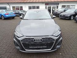 Grau Gebraucht 2024 Audi A3 Sportback S-Line Kleinwagen | 24.550 € (Superpreis)