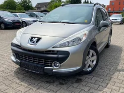 Silber Gebraucht 2009 Peugeot 207 Kombi | 2.670 € (Etwas zu teuer)