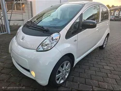 Weiß Gebraucht 2014 Peugeot iON Kleinwagen | 5.300 € (Fairer Preis)