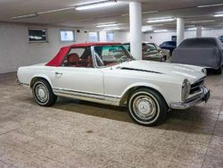 Weiß Gebraucht 1966 Mercedes 230 Cabrio | 55.500 €
