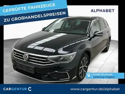 Deep black perleffekt Gebraucht 2020 VW Passat GTE Kombi | 16.297 € (Guter Preis)