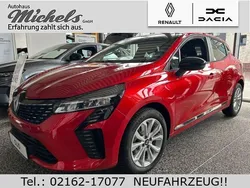 Rot Gebraucht 2024 Renault Clio V Evolution Limousine | 17.980 € (Etwas zu teuer)