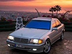 Silber Gebraucht 2000 Mercedes 190 Limousine | 11.500 €