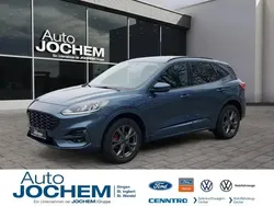 Blau Gebraucht 2022 Ford Kuga ST-Line SUV | 25.666 € (Guter Preis)