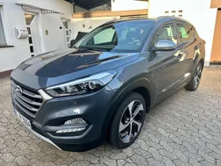 Grau Gebraucht 2017 Hyundai Tucson SUV | 17.600 € (Fairer Preis)