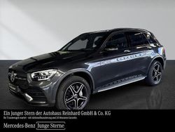 Grau Gebraucht 2022 Mercedes GLC300e AMG SUV | 35.650 € (Etwas zu teuer)