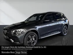Grau Gebraucht 2022 Mercedes GLC300e AMG SUV | 37.650 € (Teuer)