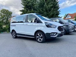 Weiß Gebraucht 2021 Ford Tourneo Custom Active Van / Kleinbus | 37.900 € (Superpreis)